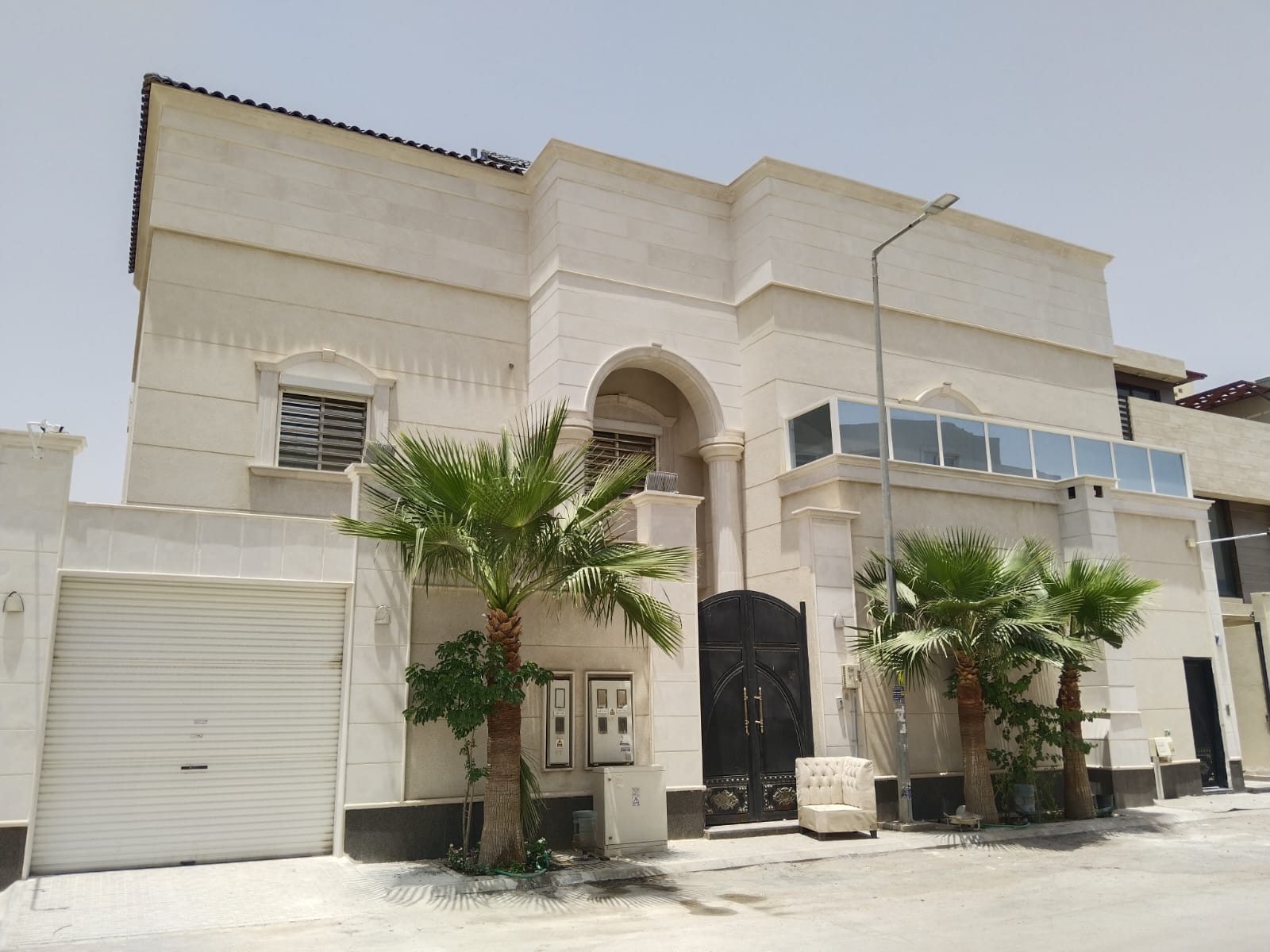 Luxury Palaces & Villas